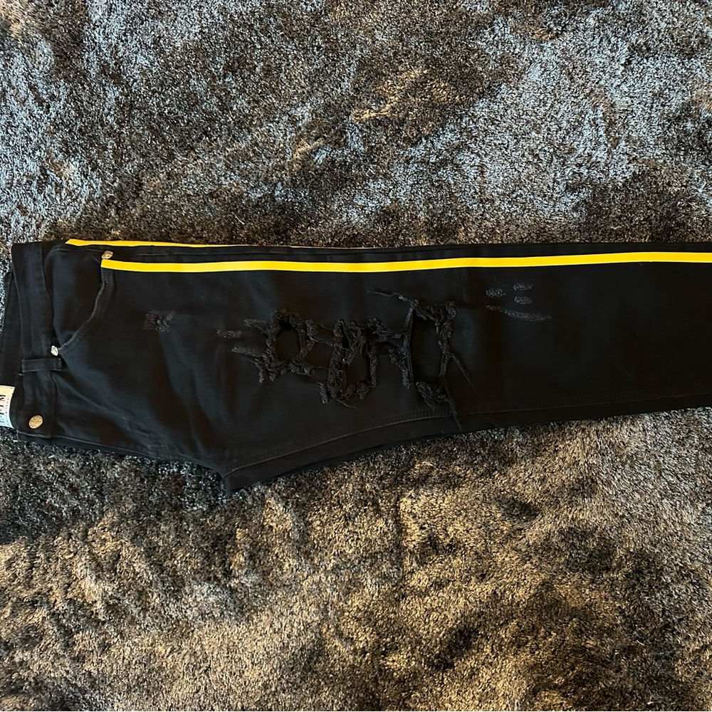 Black with gold stripes exclusive Yekim pants